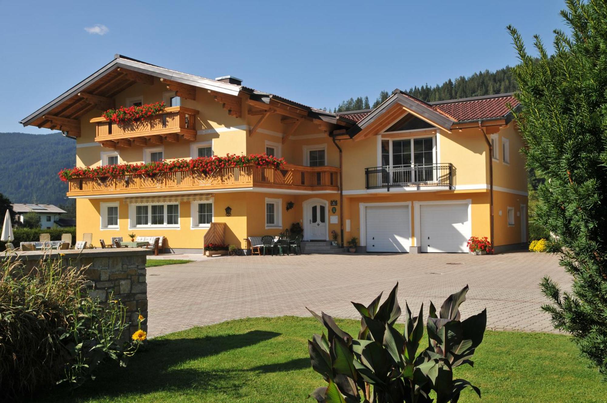 Haus Anni Hotel Radstadt Exterior photo