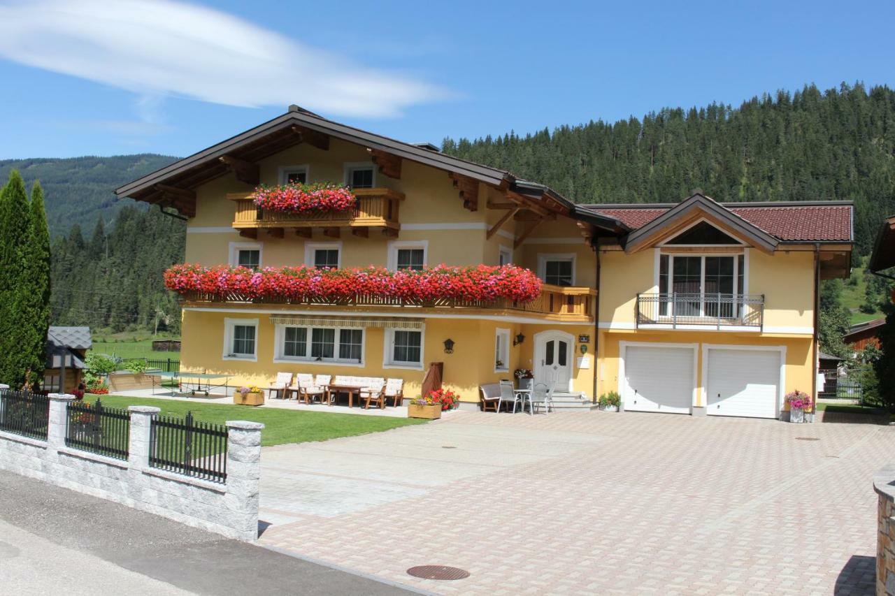 Haus Anni Hotel Radstadt Exterior photo